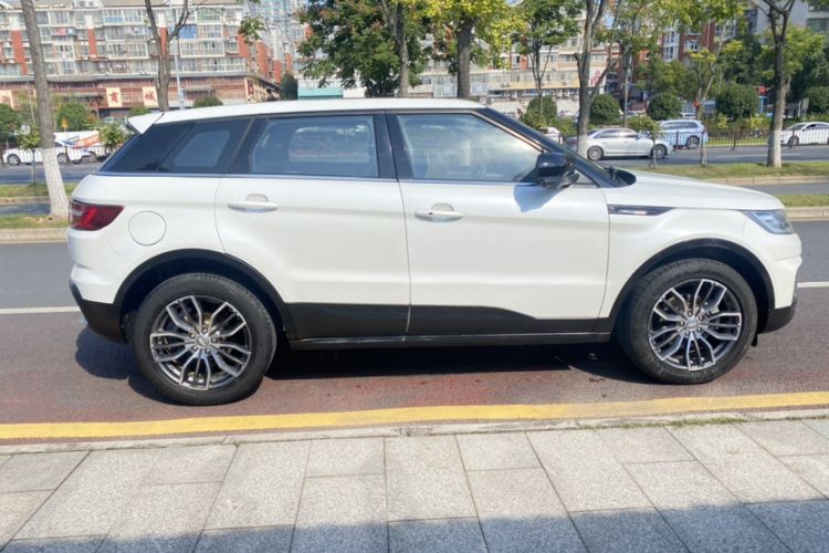 Used Land X7 2018 Geely Jingyue 1.5T Panoramic Luxury Model Exterior 2