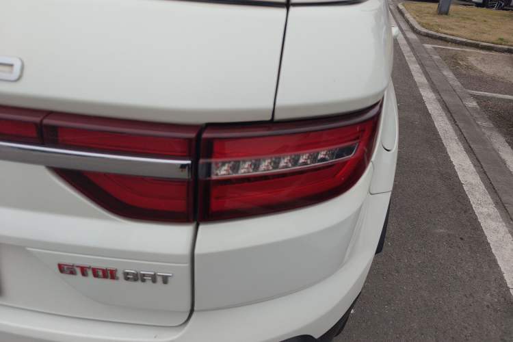 Used Land X7 2018 Geely Jingyue 1.5T Panoramic Luxury Model Exterior 3