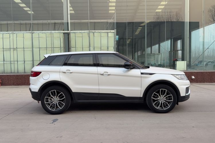 Used Land X7 2018 Geely Jingyue 1.5T Panoramic Luxury Model Exterior 4