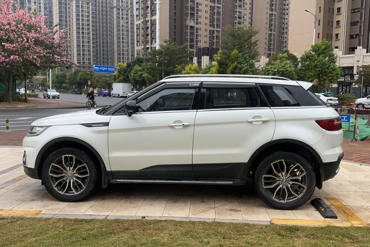 Used Land X7 2018 Geely Xingyue 1.5T Panoramic Supreme Model Exterior 5