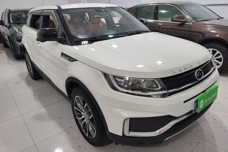 Used Land X7 2018 Geely Jingyue 1.5T Panoramic Luxury Model Front Right 45 Deg