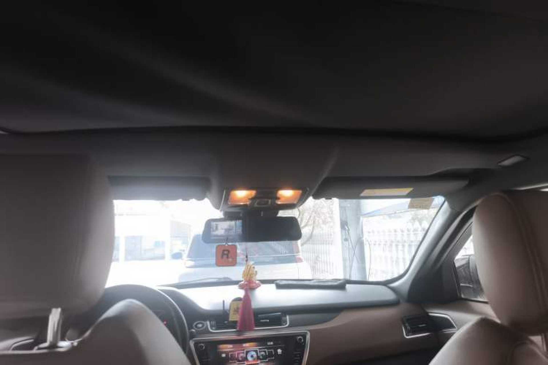 Used Land X7 2018 Geely Jingyue 1.5T Panoramic Luxury Model Headliner