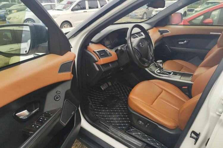 Used Land X7 2018 Geely Xingyue 1.5T Panoramic Supreme Model Interior 2
