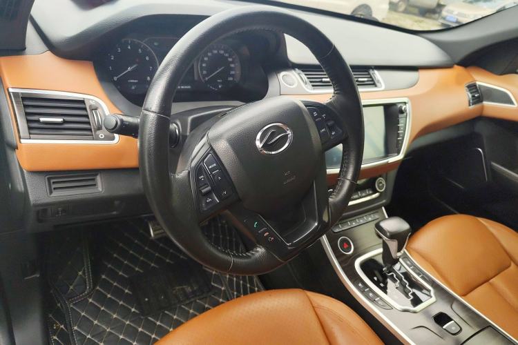 Used Land X7 2018 Geely Xingyue 1.5T Panoramic Supreme Model Interior 3