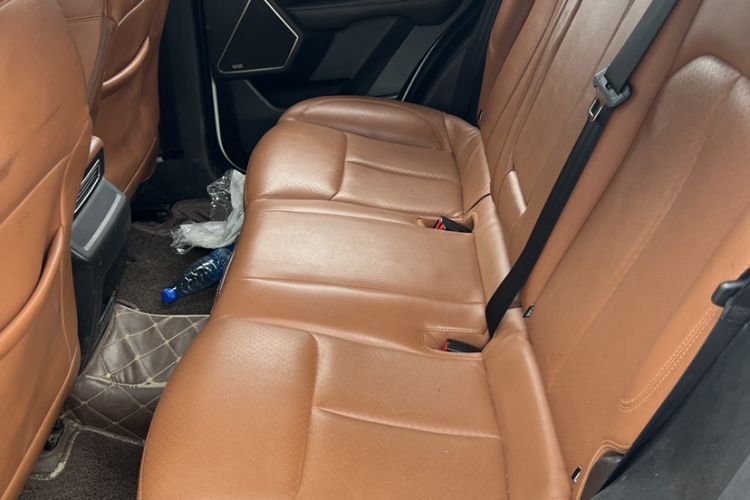 Used Land X7 2018 Geely Jingyue 1.5T Panoramic Luxury Model Interior 6