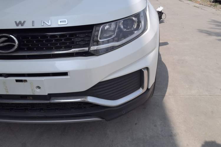 Used Land X7 2018 Geely Jingyue 1.5T Panoramic Luxury Model Left Front Headlight