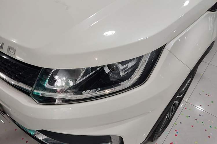 Used Land X7 2018 Geely Jingyue 1.5T Panoramic Luxury Model Left Front Headlight