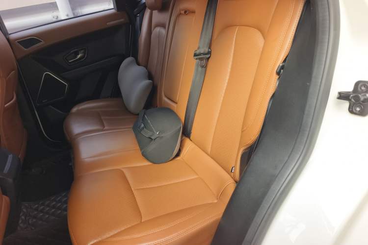 Used Land X7 2018 Geely Jingyue 1.5T Panoramic Luxury Model Left Rear Seat