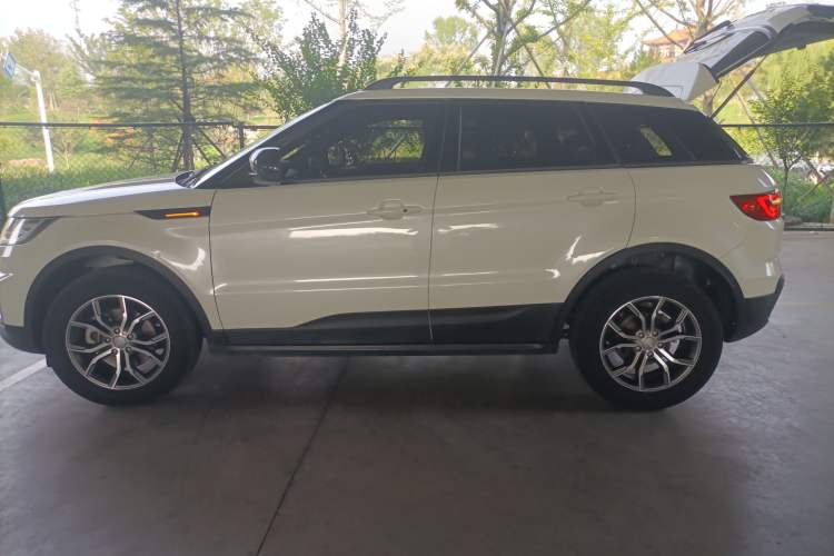 Used Land X7 2018 Jingyue 1.5T Panoramic Luxury Model Left Side