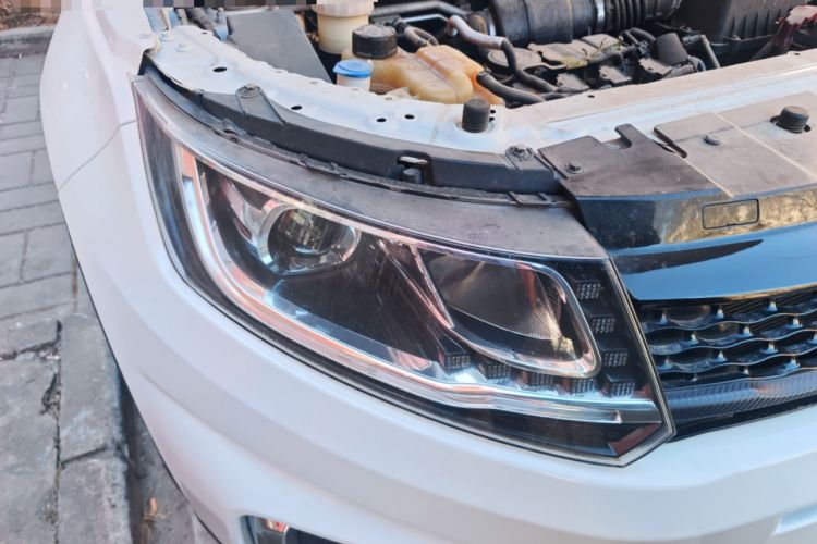 Used Land X7 2018 Geely Xingyue 1.5T Panoramic Supreme Model Right Front Headlight