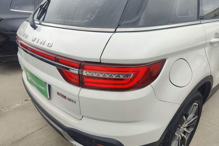 Used Land X7 2018 Geely Jingyue 1.5T Panoramic Luxury Model Right Rear Taillight