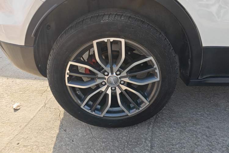 Used Land X7 2018 Geely Xingyue 1.5T Panoramic Supreme Model Right Rear Wheel Hub