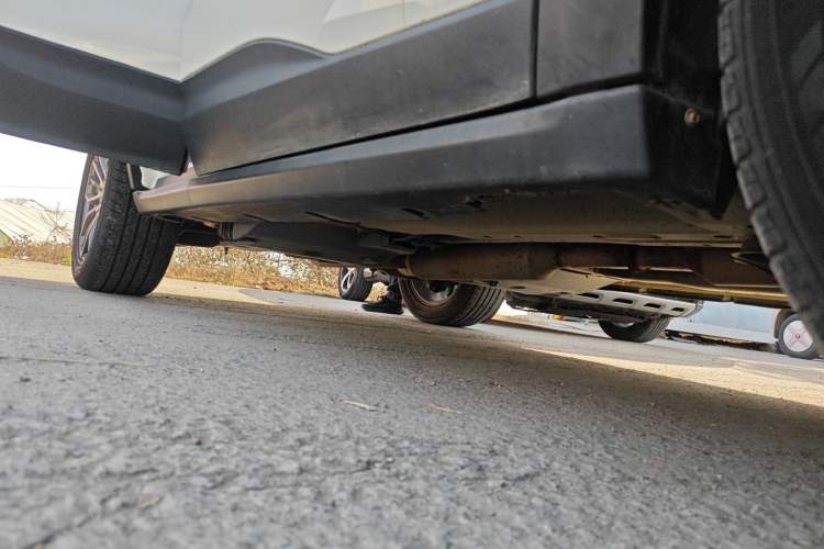 Used Land X7 2018 Geely Xingyue 1.5T Panoramic Supreme Model Right Side Sill