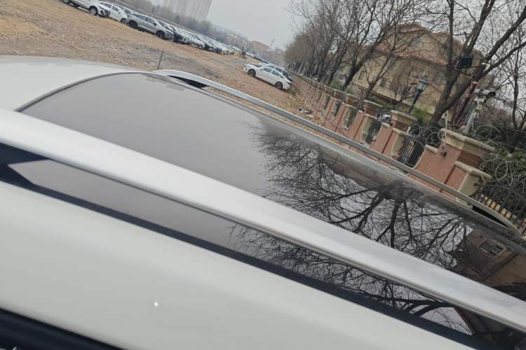 Used Land X7 2018 Geely Xingyue 1.5T Panoramic Supreme Model Roof