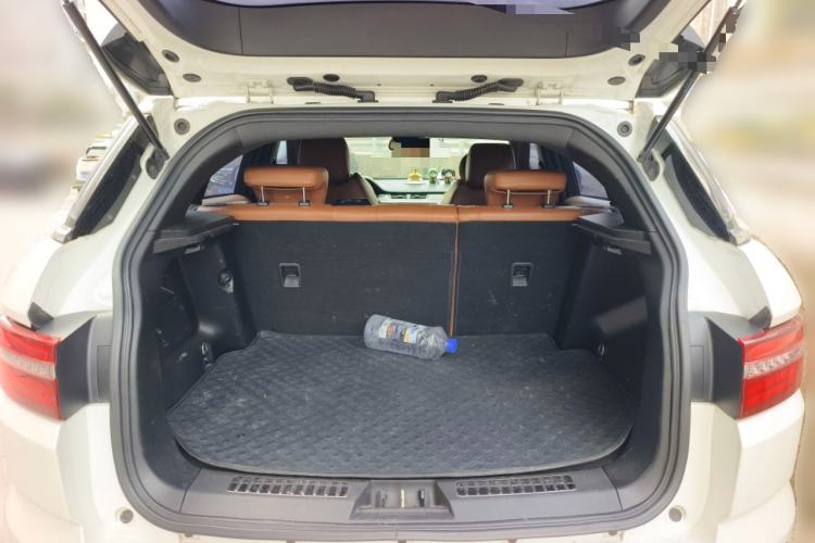 Used Land X7 2018 Geely Jingyue 1.5T Panoramic Luxury Model Trunk