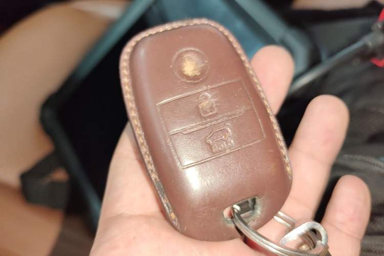 Used Land X7 2018 Geely Jingyue 1.5T Panoramic Luxury Model Vehicle Key