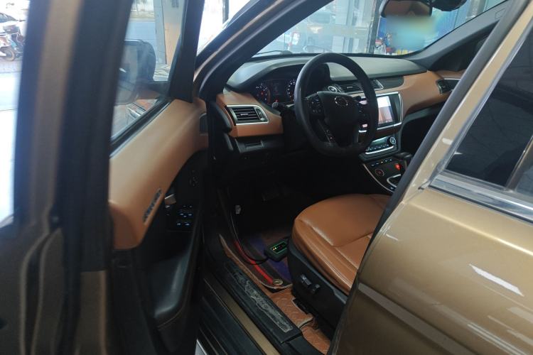 Used Land X7 2018 Geely Jingyue 1.5T Panoramic Luxury Model Interior 3