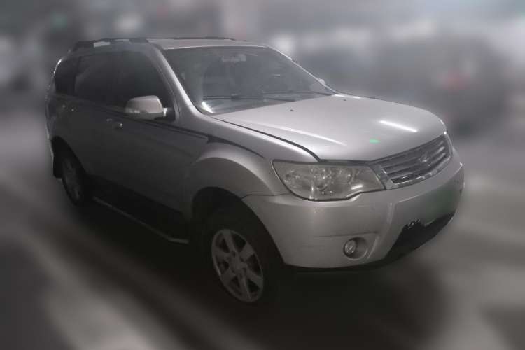 Used Land X8 2009 2.4L Gasoline 4x4 Luxury Edition Front Right 45 Deg