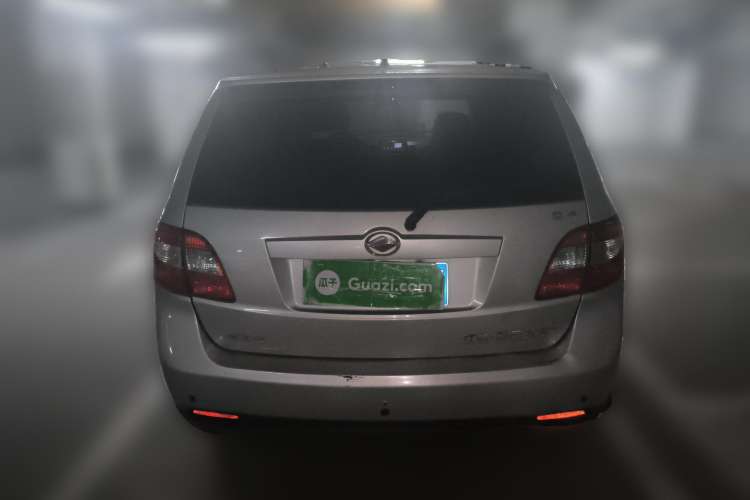 Used Land X8 2009 2.4L Gasoline 4x4 Luxury Edition Rear