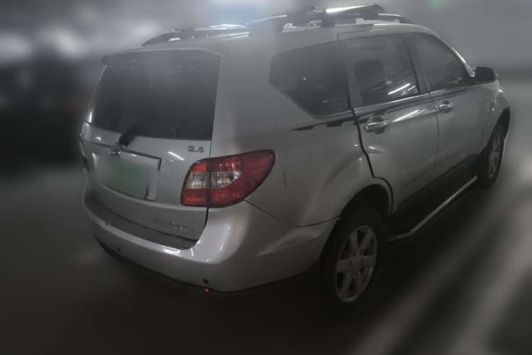 Used Land X8 2009 2.4L Gasoline 4x4 Luxury Edition Rear Right 45 Deg