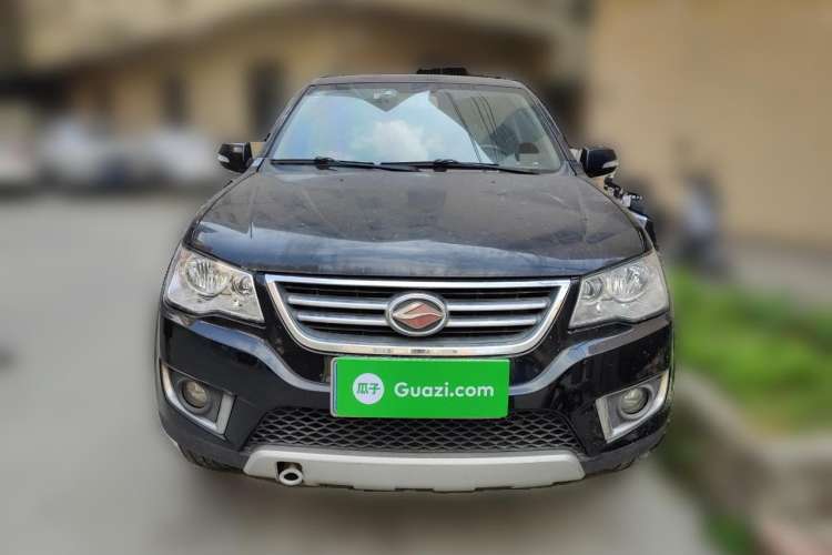 Used Land X8 2012 Explorer Edition 2.0T Diesel 4x2 Luxury Model Front
