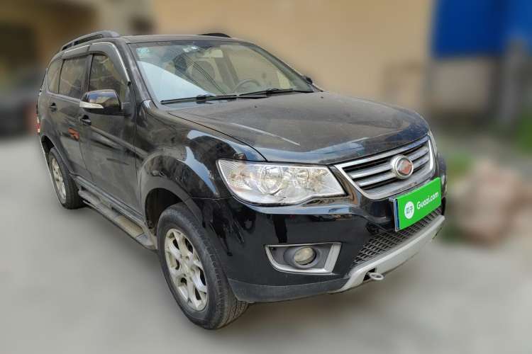 Used Land X8 2012 Explorer Edition 2.0T Diesel 4x2 Luxury Model Front Right 45 Deg