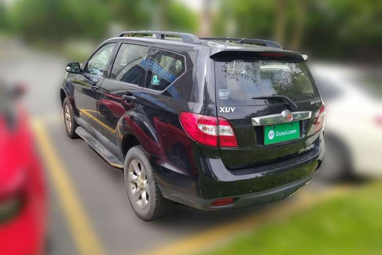 Used Land X8 2012 Explorer Edition 2.5T Diesel 4x2 Luxury Model China IV Standard Rear Left 45 Deg