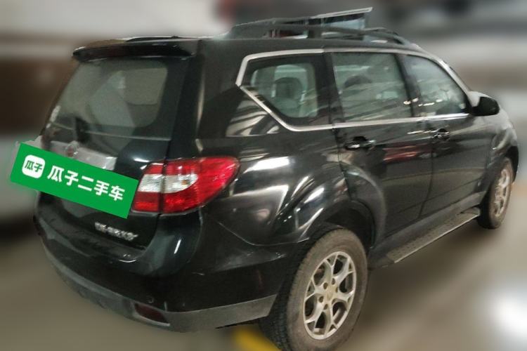Used Land X8 2012 Explorer Edition 2.0T Diesel 4x2 Luxury Model Rear Right 45 Deg