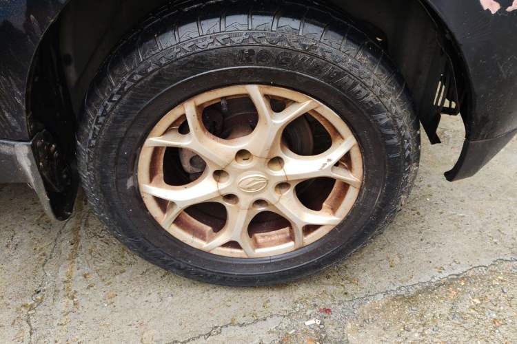 Used Land X8 2012 Explore Edition 2.0L Urban Pioneer Version Right Front Wheel Hub