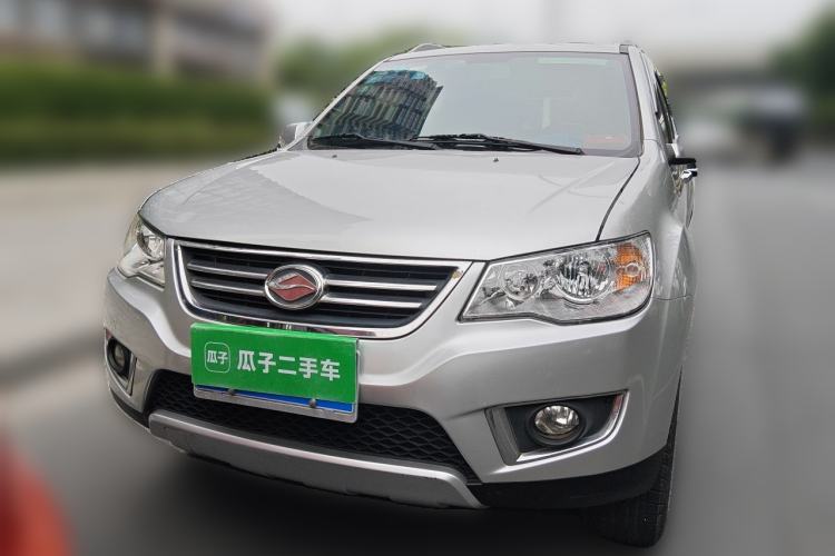 Used Land X8 2012 Explorer Edition 2.5T Diesel 4x2 Ultra-Luxury Model Front