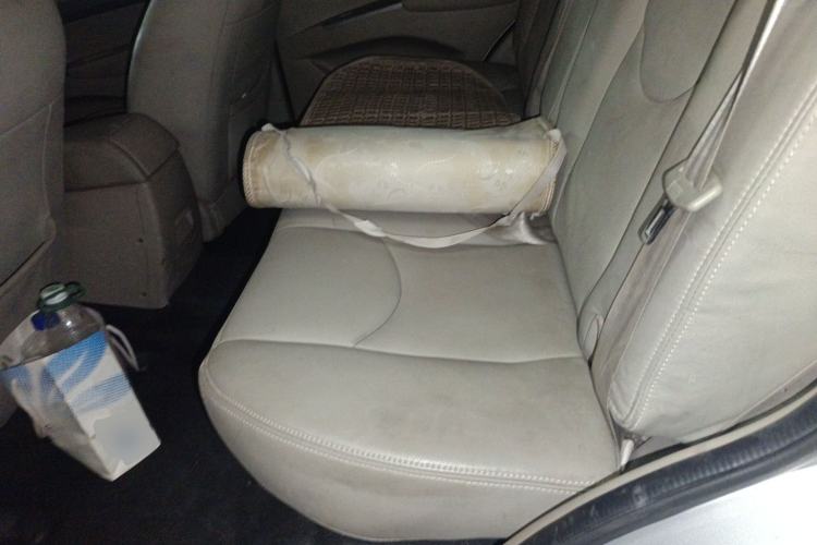 Used Land X8 2012 Explorer Edition 2.0T Diesel 4x2 Luxury Model Left Rear Seat