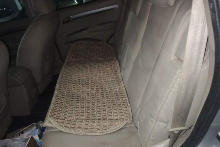 Used Land X8 2012 Explorer Edition 2.0T Diesel 4x2 Luxury Model Left Rear Seat