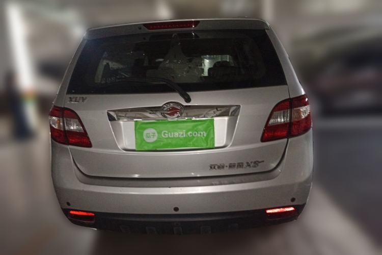 Used Land X8 2012 Explorer Edition 2.0T Diesel 4x2 Luxury Model Rear