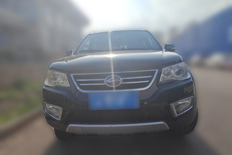 Used Land X8 2014 Explorer Edition 2.0T Gasoline 4x4 Ultra-Luxury Model Front