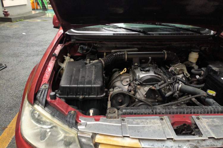 Used Land X8 2014 Explorer Edition 2.0L Urban Pioneer Version Engine Bay Right