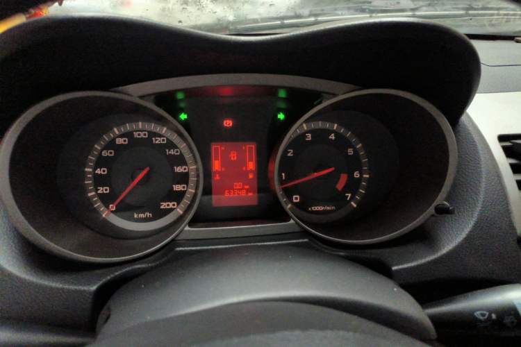 Used Land X8 2014 Explorer Edition 2.0L Urban Pioneer Version Instrument Cluster