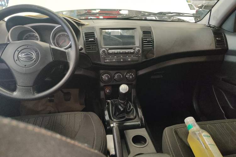 Used Land X8 2014 Explorer Edition 2.0L Urban Pioneer Version Audio And AC Panel
