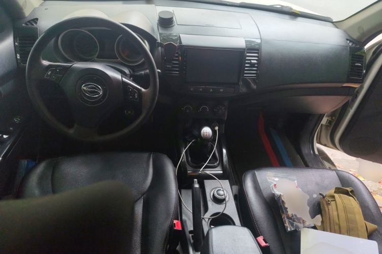 Used Land X8 2014 Explorer Edition 2.5T Diesel 4x4 Ultra-Luxury Model
