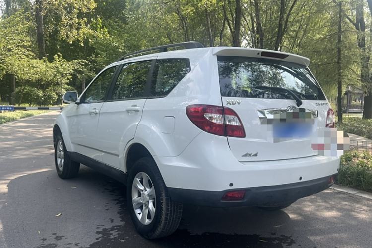 Used Land X8 2014 Explorer Edition 2.4L Gasoline 4x4 Luxury Model Exterior 11