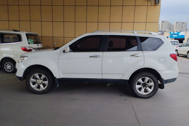 Used Land X8 2014 Explorer Edition 2.0T Diesel 4x2 Ultra-Luxury Model Exterior 3