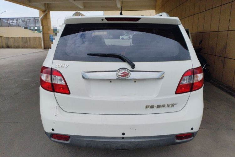 Used Land X8 2014 Explorer Edition 2.0T Diesel 4x2 Ultra-Luxury Model Exterior 4