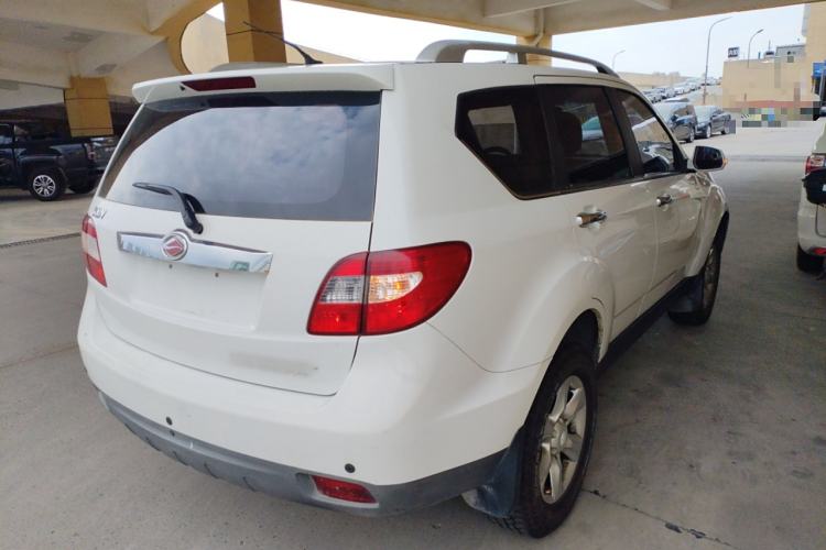 Used Land X8 2014 Explorer Edition 2.0T Diesel 4x2 Ultra-Luxury Model Exterior 5