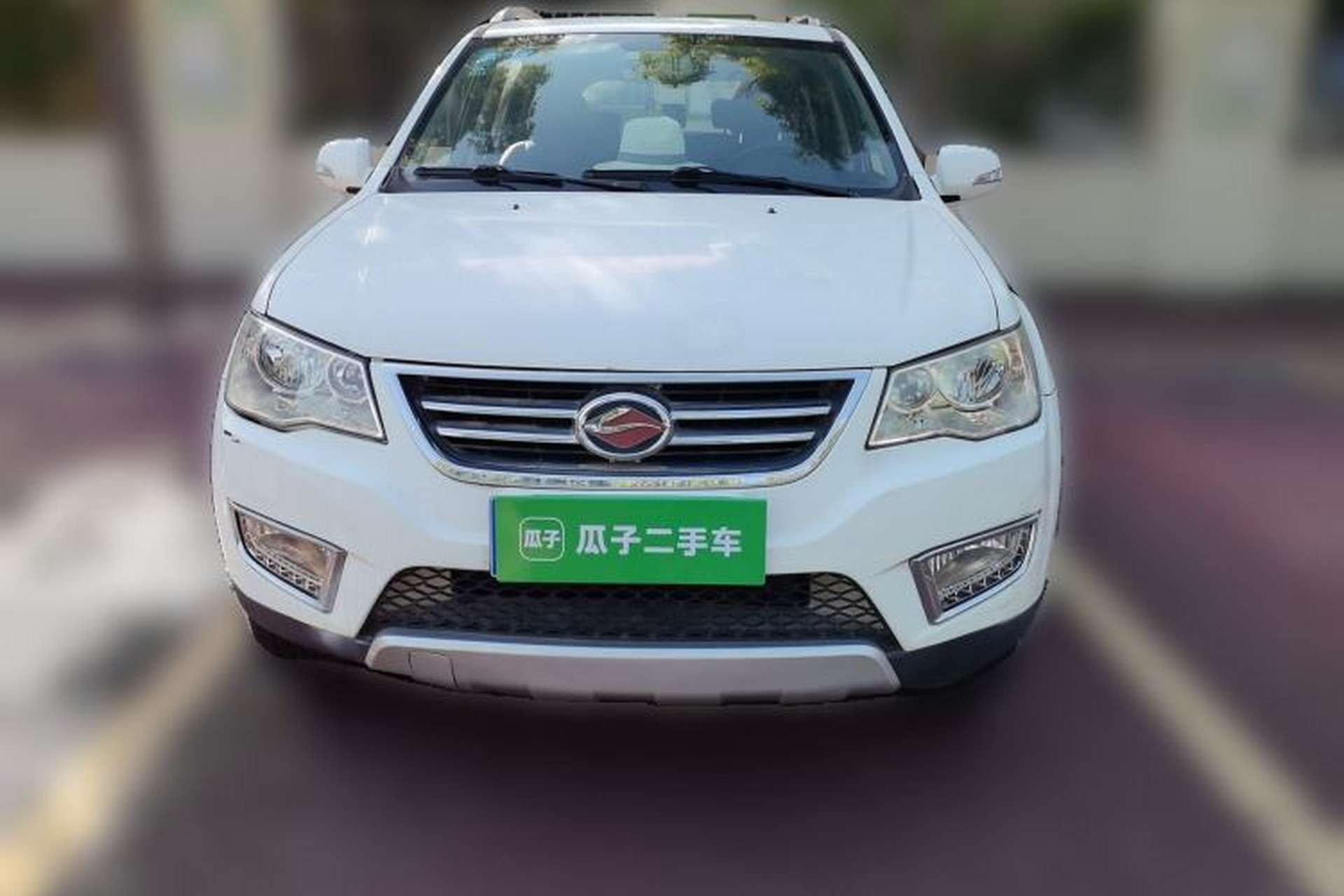 Used Land X8 2014 Explorer Edition 2.0T Gasoline 4x2 Ultra-Luxury Model Front