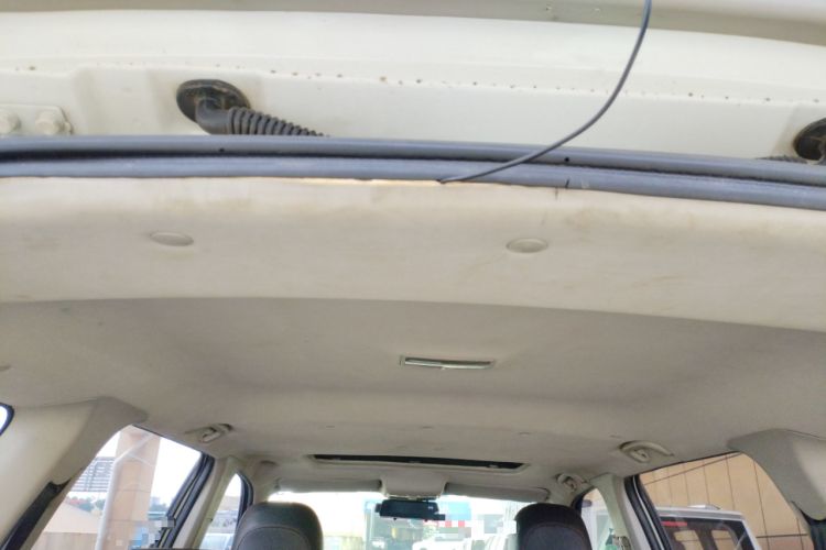 Used Land X8 2014 Explorer Edition 2.0T Diesel 4x2 Ultra-Luxury Model Headliner