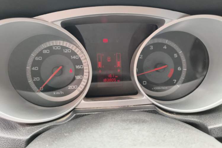 Used Land X8 2014 Explorer Edition 2.0T Gasoline 4x4 Ultra-Luxury Model Instrument Cluster