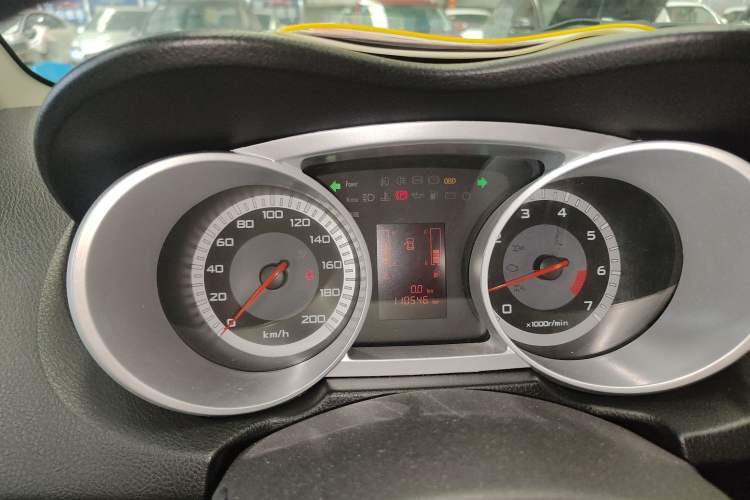 Used Land X8 2014 Explorer Edition 2.0L Urban Pioneer Version Instrument Cluster