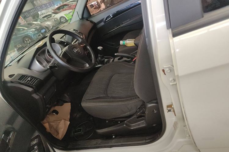 Used Land X8 2014 Explorer Edition 2.0L Urban Pioneer Version Left Front Seat