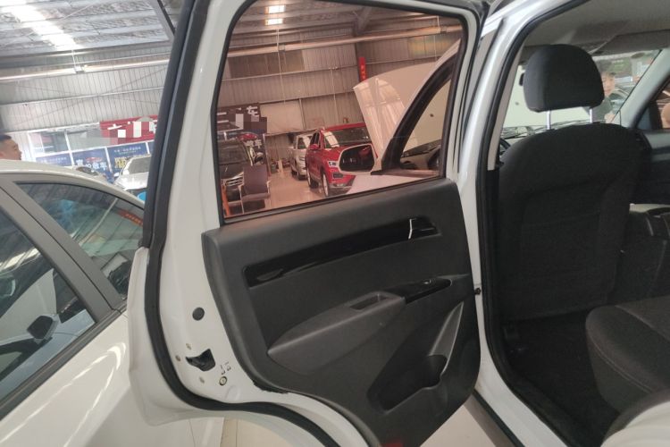 Used Land X8 2014 Explorer Edition 2.0L Urban Pioneer Version Left Rear Door Interior
