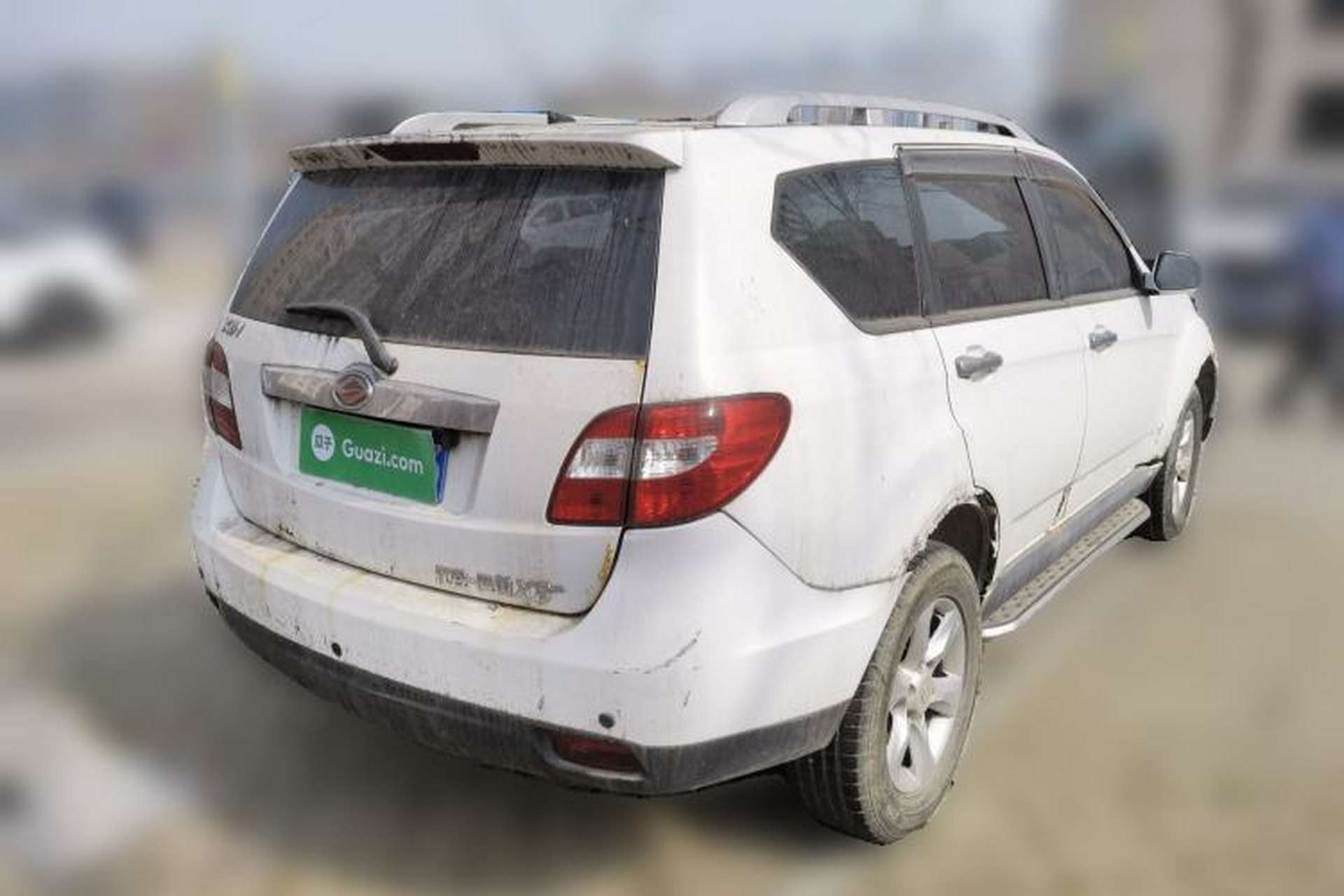 Used Land X8 2014 Explorer Edition 2.0T Diesel 4x2 Ultra-Luxury Model Rear Right 45 Deg