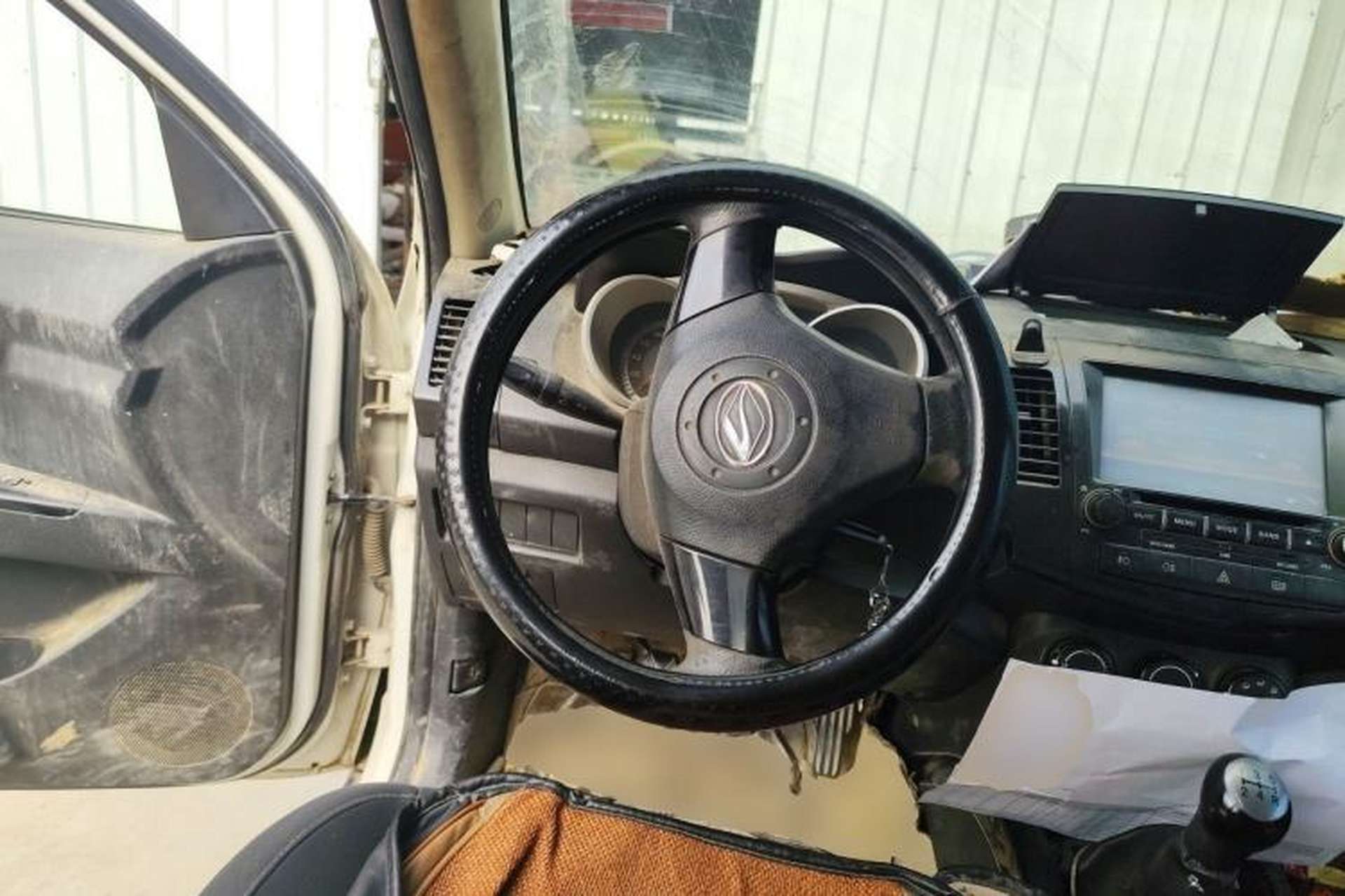 Used Land X8 2014 Explorer Edition 2.0L Urban Pioneer Version Steering Wheel